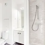 L'elegant Portes De Paris- Parking-5'rer B Gentilly